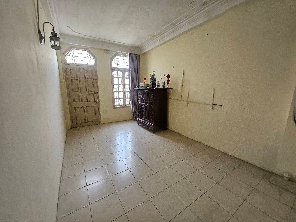 Bán nhà Gốc Đề - diện tích 32m2 5 tầng - MẶT NGÕ THÔNG - DÂN XÂY CHẮC CHẮN - THOÁNG TRƯỚC SAU - giá 8,1 tỷ