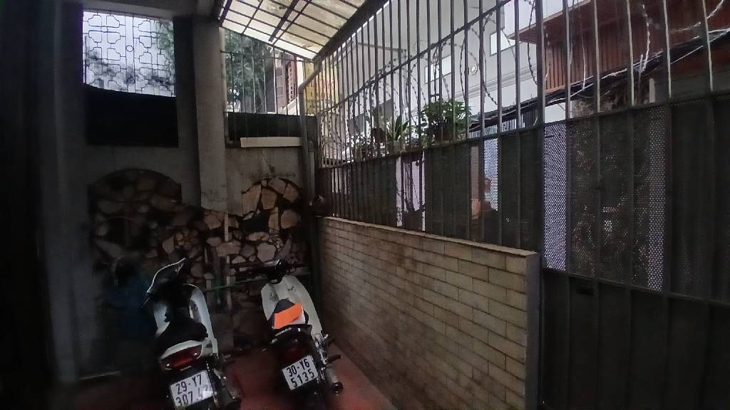 Bán nhà Minh Khai - diện tích 64m2 4 tầng - 2 mặt ngõ - giá 17 tỷ