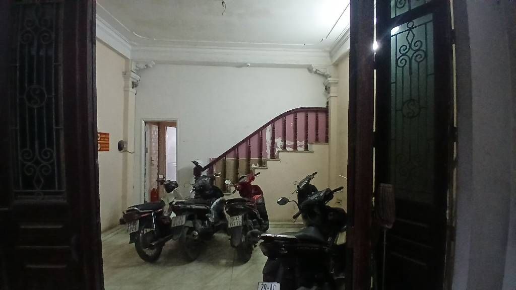 Bán nhà Minh Khai - diện tích 64m2 4 tầng - 2 mặt ngõ - giá 17 tỷ