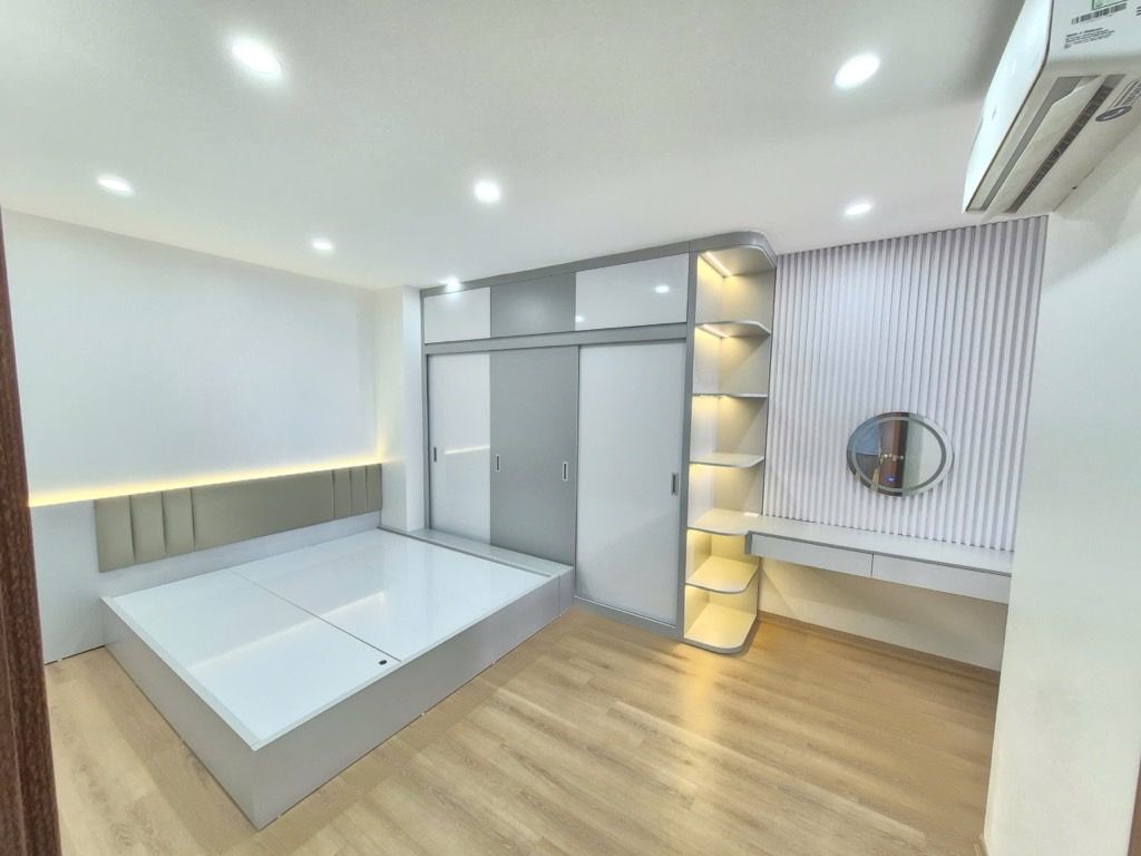 Bán nhà Toà B Hateco Hoàng Mai - diện tích 78m2 9 tầng - Căn hộ đẹp giá tốt - giá 6,3 tỷ