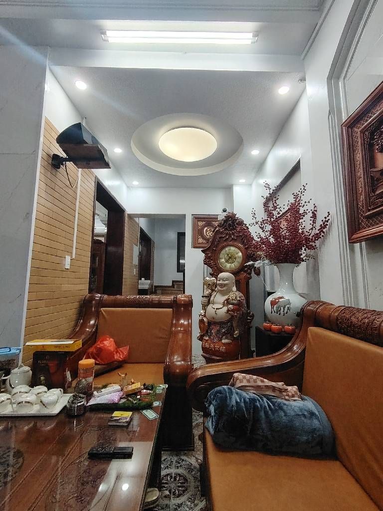 Bán nhà Thanh Nhàn - diện tích 104.8m2 4 tầng - HÀNG HIẾM! GIÁ ĐẦU TƯ! - giá 19,5 tỷ