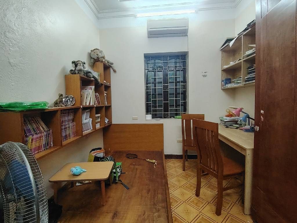 Bán nhà Thanh Nhàn - diện tích 104.8m2 4 tầng - HÀNG HIẾM! GIÁ ĐẦU TƯ! - giá 19,5 tỷ