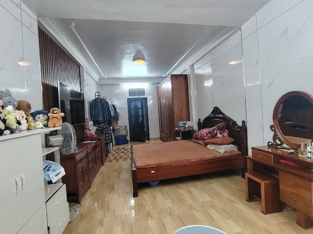 Bán nhà Thanh Nhàn - diện tích 104.8m2 4 tầng - HÀNG HIẾM! GIÁ ĐẦU TƯ! - giá 19,5 tỷ