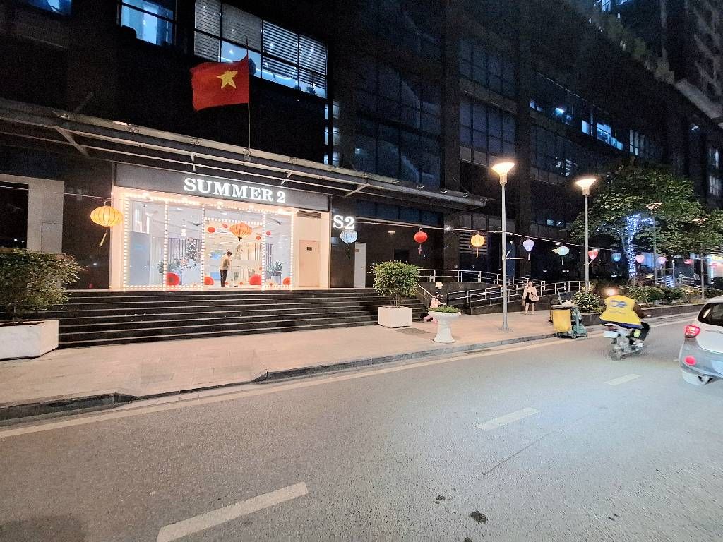 Bán nhà Nguyễn Tuân - diện tích 106m2 2 tầng - CĂN DUPLEX VỚI KHÔNG GIÃN THOÁNG ĐÃNG - SANG TRỌNG - TẦNG VIP - giá 12 tỷ