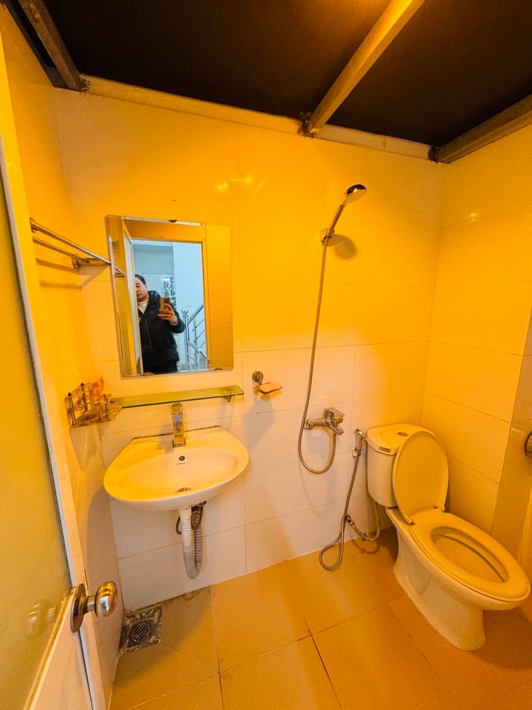 Bán nhà ngõ Thịnh Hào - diện tích 21.8m2 4 tầng - Cơ hội hiếm có sở hữu mảnh đất vàng - giá 6,2 tỷ