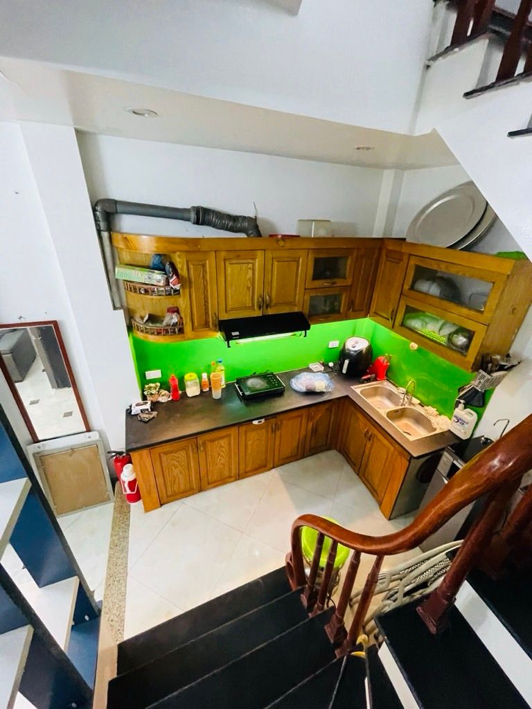 Bán nhà Định Công Thượng - diện tích 30m2 5 tầng - Ô TÔ CÁCH 15m - giá 7,5 tỷ