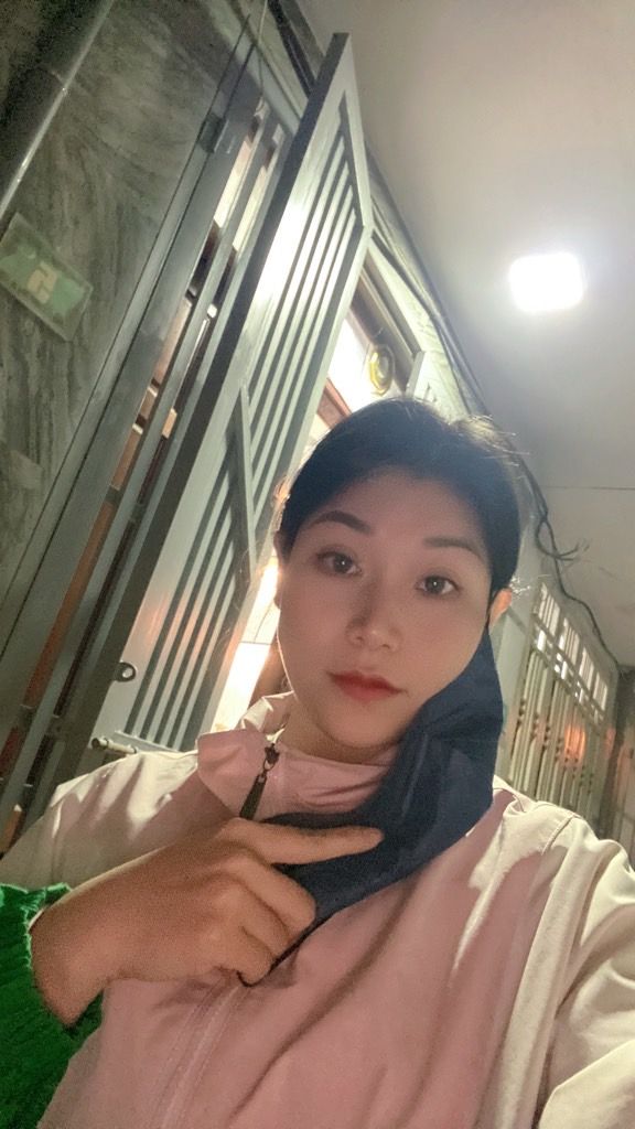 Bán nhà Định Công Thượng - diện tích 30m2 5 tầng - Ô TÔ CÁCH 15m - giá 7,5 tỷ