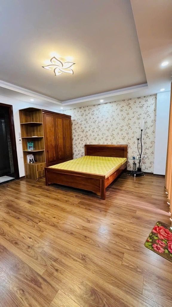 Bán nhà Khương Hạ - diện tích 42m2 7 tầng - Ô tô đỗ cửa - giá 14,6 tỷ