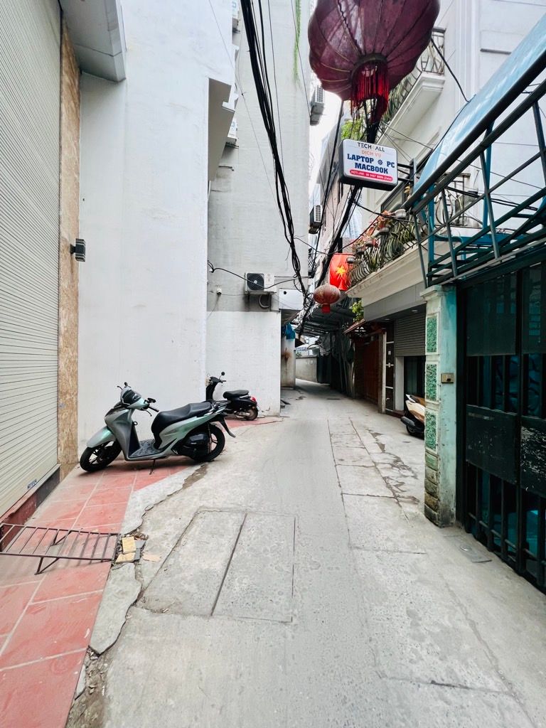 Bán nhà Khương Hạ - diện tích 42m2 7 tầng - Ô tô đỗ cửa - giá 14,6 tỷ