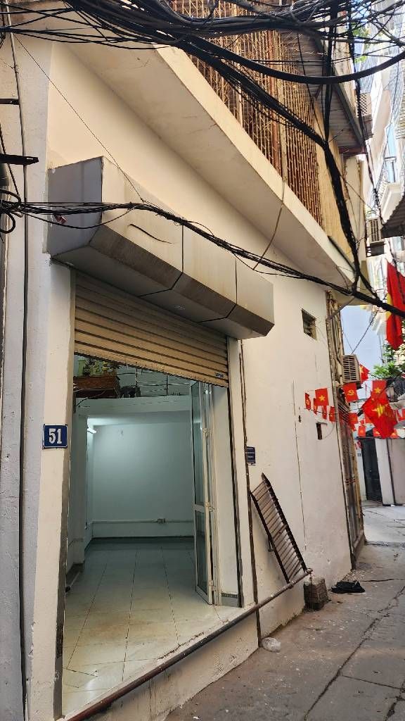 Bán nhà Ngõ Quỳnh - diện tích 16m2 2 tầng - Mặt tiền khủng - giá 5,2 tỷ