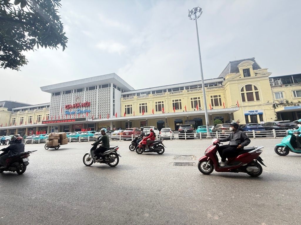 Bán nhà Lê Duẩn - diện tích 40.8m2 4 tầng - Đối diện Ga Hà Nội - giá 8,1 tỷ