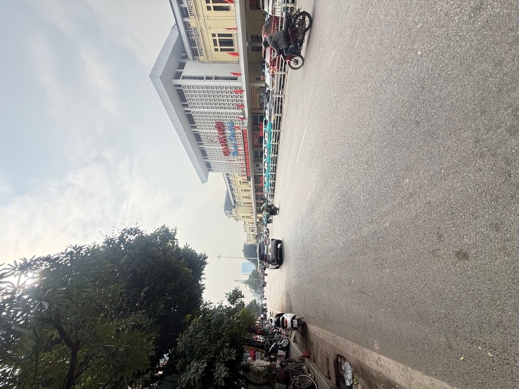 Bán nhà Lê Duẩn - diện tích 40.8m2 4 tầng - Đối diện Ga Hà Nội - giá 8,1 tỷ