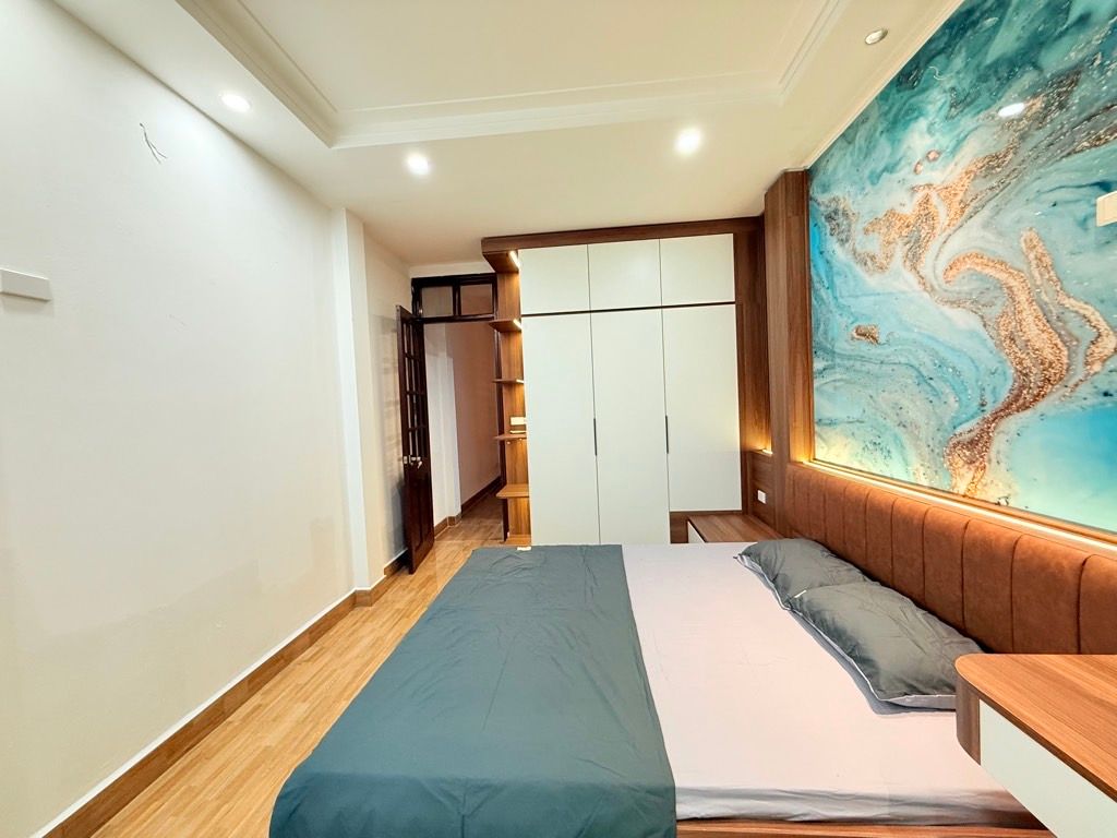 Bán nhà Tân Mai - diện tích 21m2 5 tầng - Ô TÔ TRÁNH - giá 6,9 tỷ