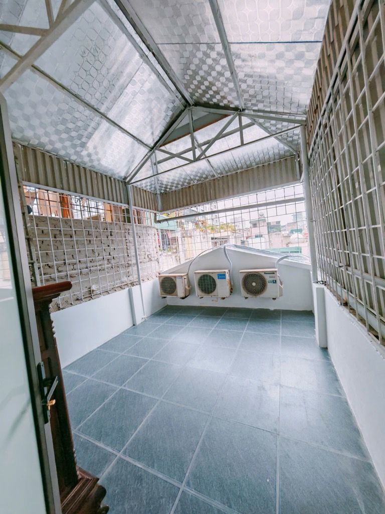 Bán nhà Tân Mai - diện tích 21m2 5 tầng - Ô TÔ TRÁNH - giá 6,9 tỷ