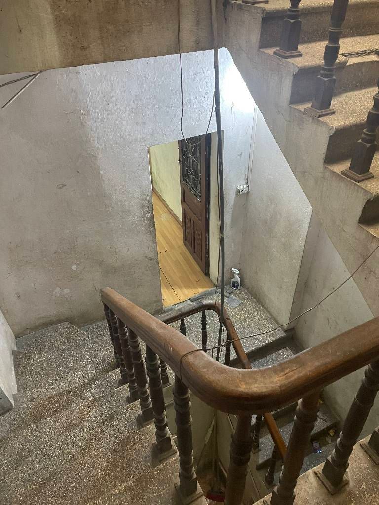 Bán nhà Linh Quang - diện tích 39m2 3 tầng - ô tô tránh - giá 6,6 tỷ