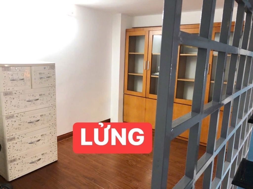 Bán nhà Trường Chinh - diện tích 42m2 4 tầng - Vị trí VIP - giá 11,2 tỷ
