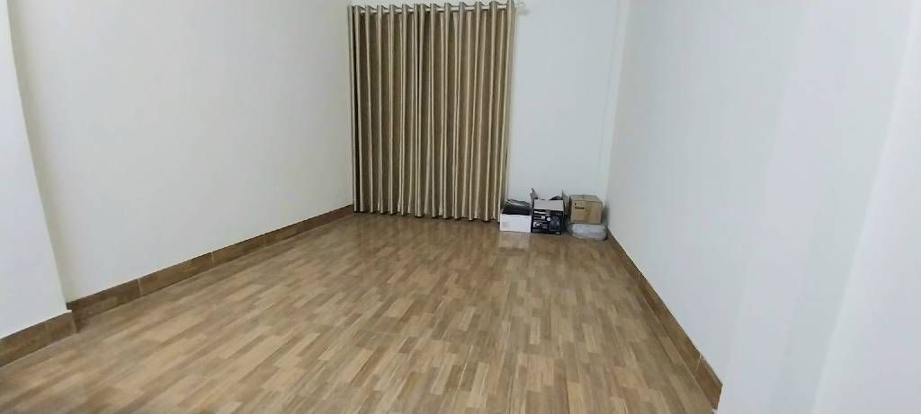 Bán nhà Bằng Liệt - diện tích 40m2 4 tầng - Nhà đẹp, ô tô đỗ cửa - giá 9 tỷ