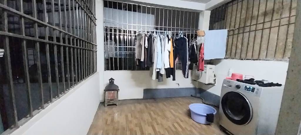 Bán nhà Bằng Liệt - diện tích 40m2 4 tầng - Nhà đẹp, ô tô đỗ cửa - giá 9 tỷ