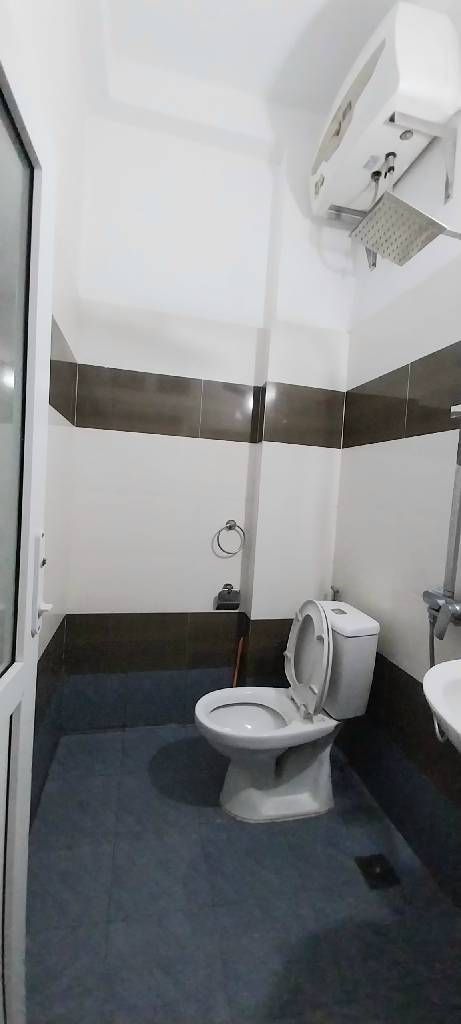 Bán nhà Bằng Liệt - diện tích 40m2 4 tầng - Nhà đẹp, ô tô đỗ cửa - giá 9 tỷ