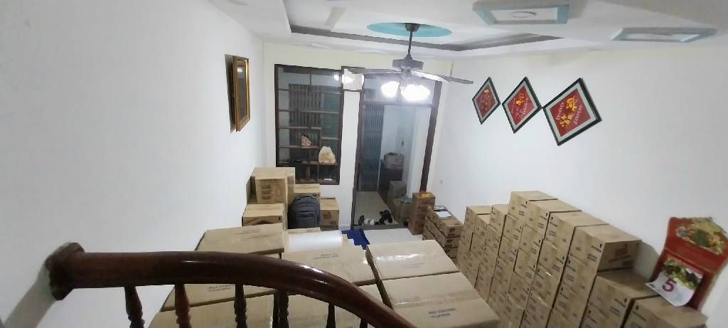 Bán nhà Bằng Liệt - diện tích 40m2 4 tầng - Nhà đẹp, ô tô đỗ cửa - giá 9 tỷ