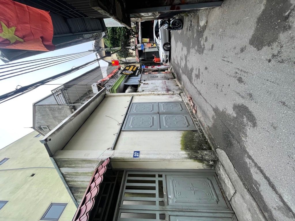 Bán nhà Ngọc Hồi - diện tích 48.3m2 1 tầng - ô tô qua nhà - giá 10,2 tỷ