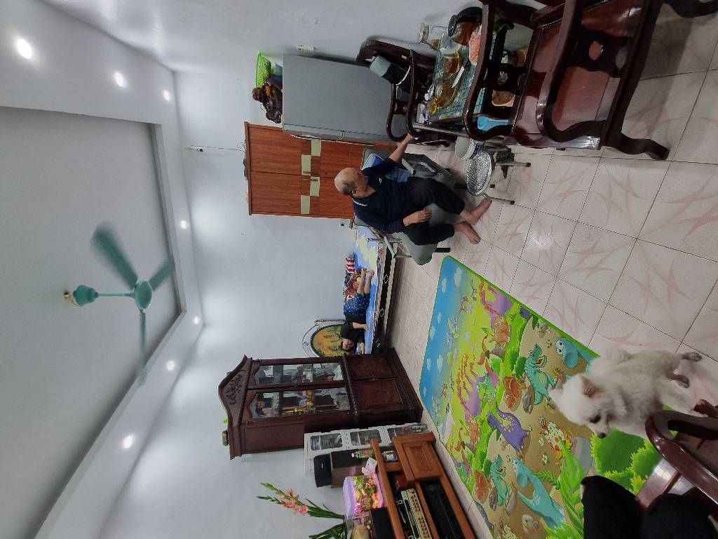 Bán nhà Ngõ Chợ Khâm Thiên - diện tích 23,7m2 2 tầng - nhà có cầu thang lên t2, t3 - giá 4,35 tỷ