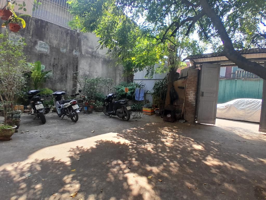 Bán nhà Đê Tô Hoàng - diện tích 50.5m2 2 tầng - Nhà siêu hot, gần Bạch Mai - giá 7,9 tỷ