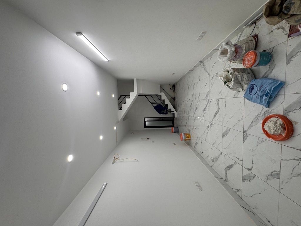 Bán nhà Đại Cồ Việt - diện tích 36m2 4 tầng - Ô TÔ ĐỖ CỬA - giá 12,8 tỷ