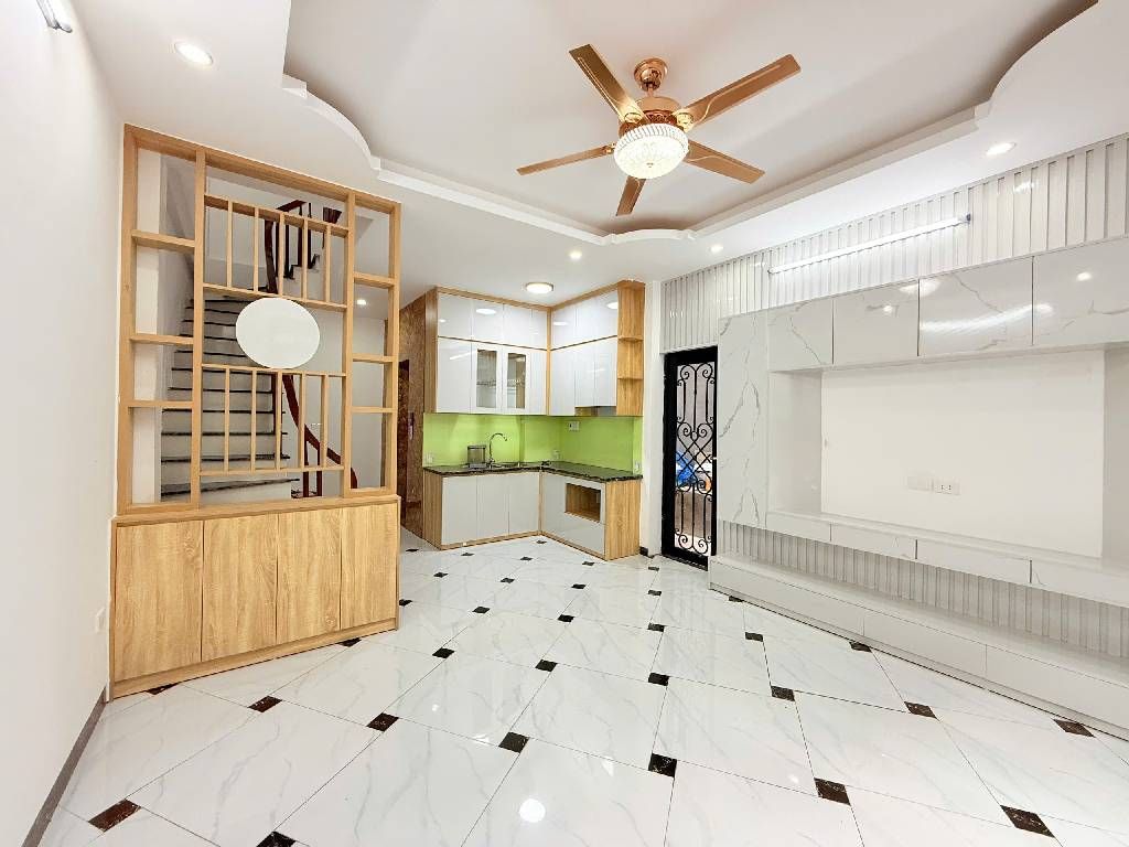 Bán nhà Thúy Lĩnh - diện tích 35m2 5 tầng - Ô TÔ - THANG MÁY - LÔ GÓC - giá 6 tỷ