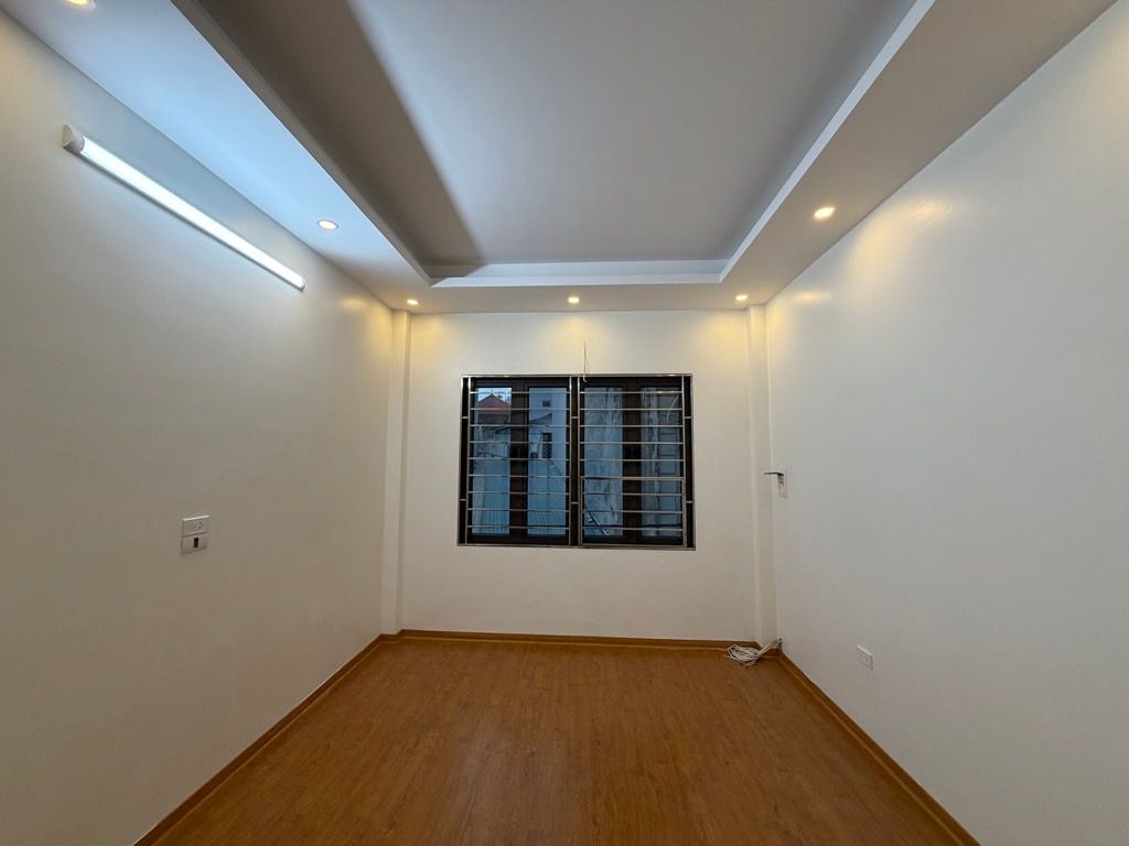 Bán nhà Thúy Lĩnh - diện tích 40m2 5 tầng - Ngõ nông thoáng, xe ba gác vào tận cửa - giá 7,4 tỷ