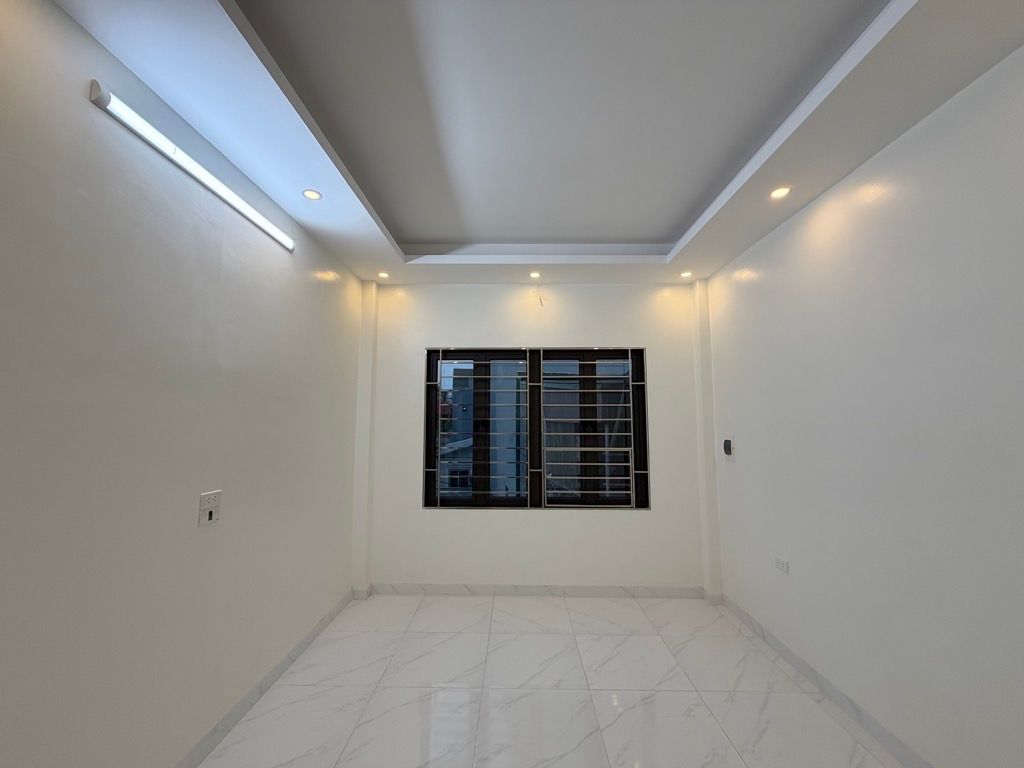 Bán nhà Thúy Lĩnh - diện tích 40m2 5 tầng - Ngõ nông thoáng, xe ba gác vào tận cửa - giá 7,4 tỷ