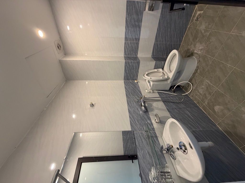 Bán nhà Thúy Lĩnh - diện tích 40m2 5 tầng - Ngõ nông thoáng, xe ba gác vào tận cửa - giá 7,4 tỷ