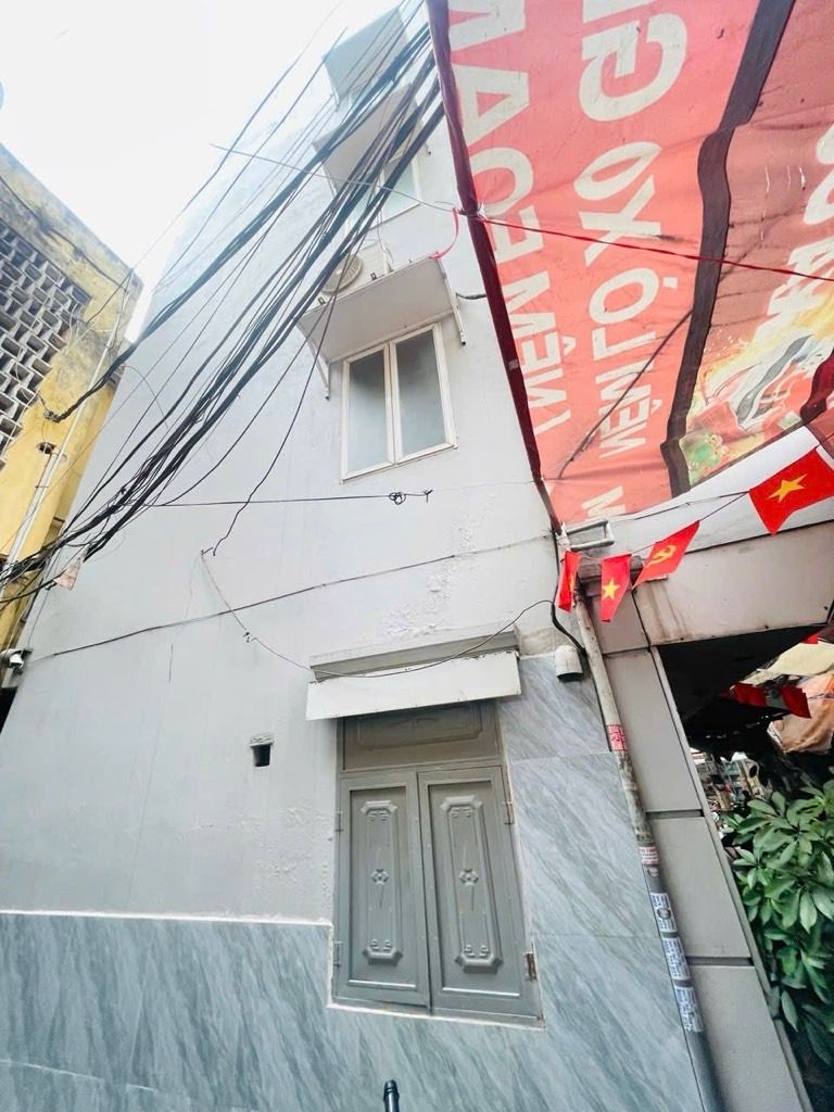 Bán nhà Tân Mai - diện tích 26m2 4 tầng - Lô góc - giá 6,6 tỷ