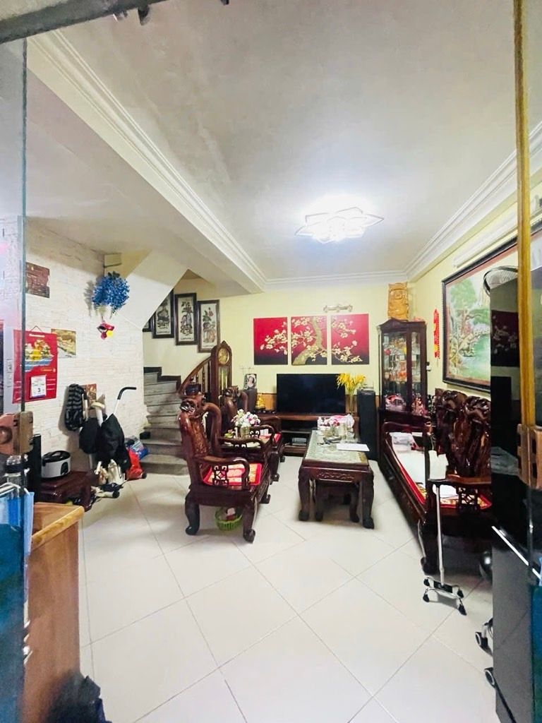 Bán nhà Tân Mai - diện tích 26m2 4 tầng - Lô góc - giá 6,6 tỷ