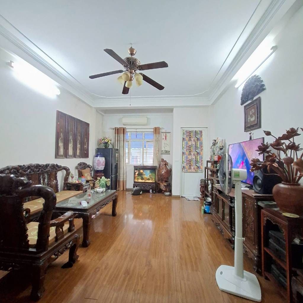 Bán nhà Nam Dư - diện tích 64.2m2 4 tầng - Ô TÔ TRÁNH - giá 15,8 tỷ