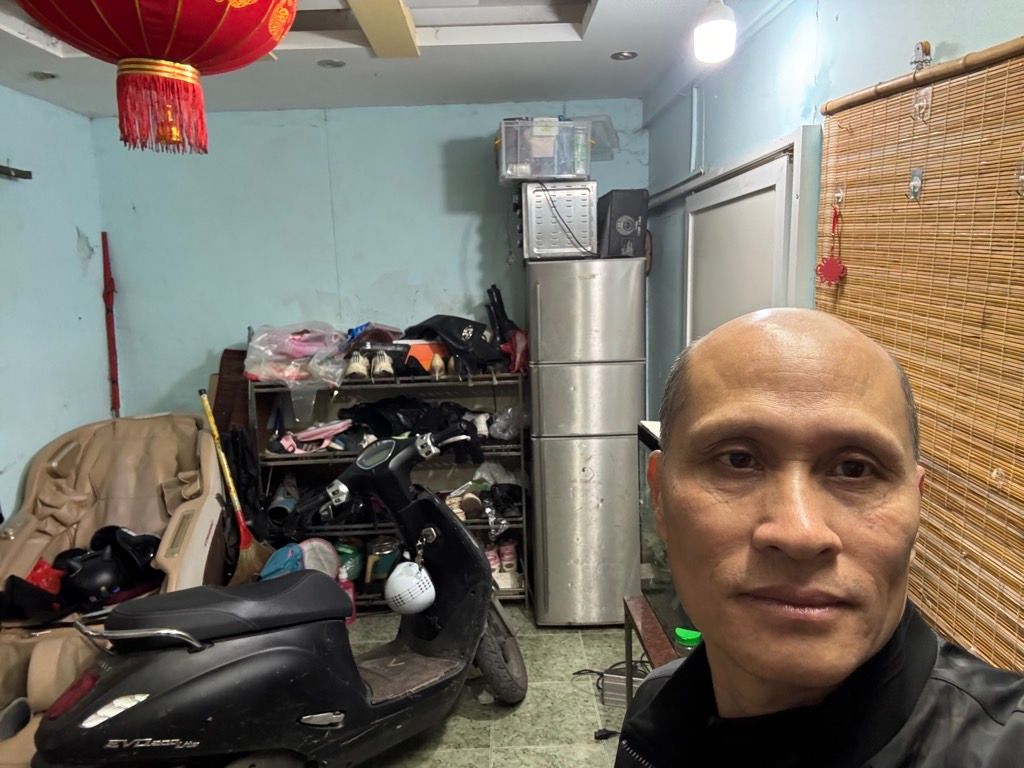 Bán nhà ngõ Đại Đồng - diện tích 68.8m2 2 tầng - Đất đẹp trung tâm Đống Đa - giá 11 tỷ