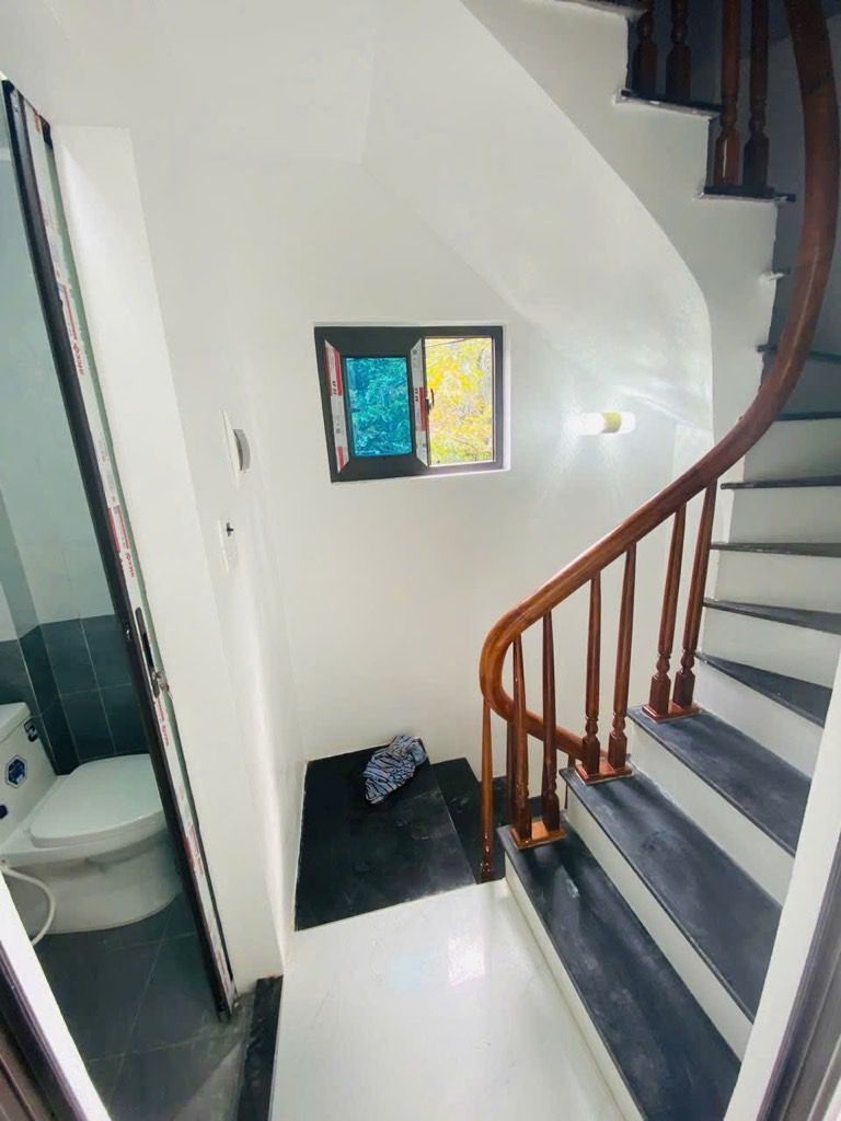 Bán nhà Tân Khai - diện tích 25m2 3 tầng - ô tô đỗ cửa - giá 2,6 tỷ