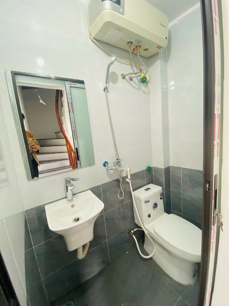 Bán nhà Tân Khai - diện tích 25m2 3 tầng - ô tô đỗ cửa - giá 2,6 tỷ