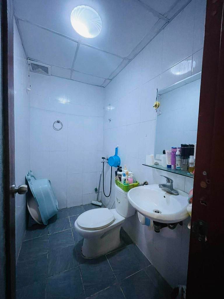 Bán nhà Nghiêm Xuân Yêm - diện tích 65m2 1 tầng - Chung cư mặt phố tiện ích đầy đủ - giá 4,8 tỷ