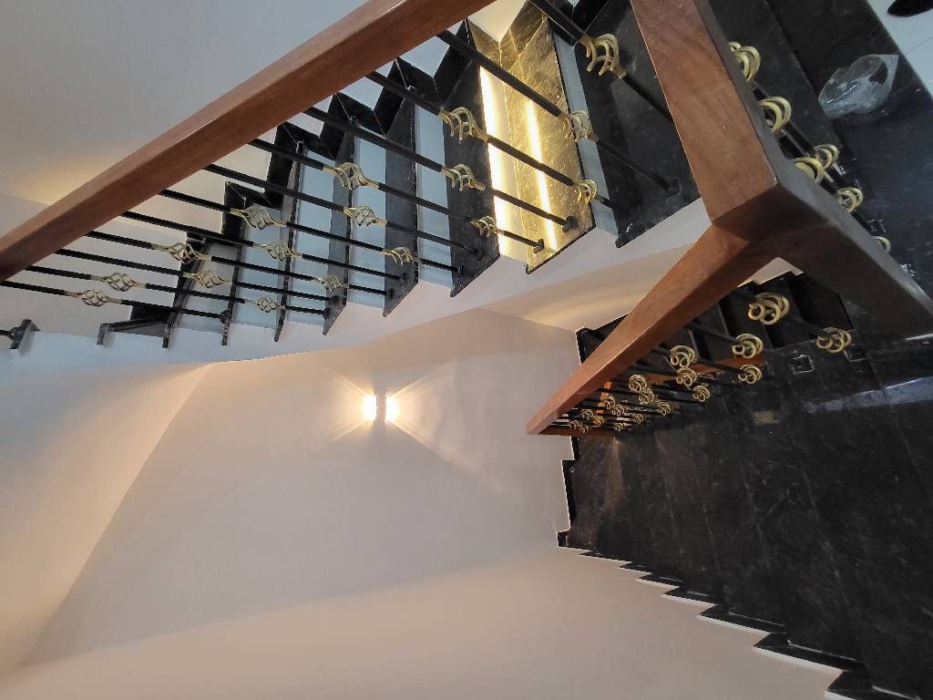 Bán nhà Mình Khai - diện tích 58m2 5 tầng - Nhà đẹp đón Tết - giá 13,9 tỷ