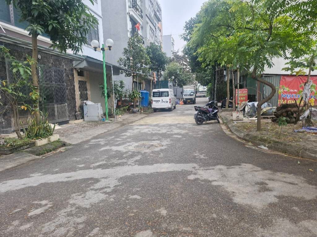 Bán nhà KĐT TÂY LINH ĐÀM - diện tích 60m2 2 tầng - Ô TÔ TRÁNH - giá 18,5 tỷ