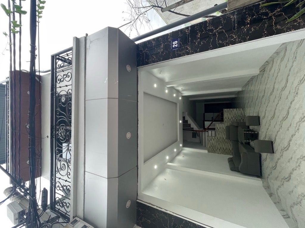 Bán nhà Định Công Hạ - diện tích 52.5m2 3 tầng - Nhà mặt ngõ thông, giá 4,8 tỷ