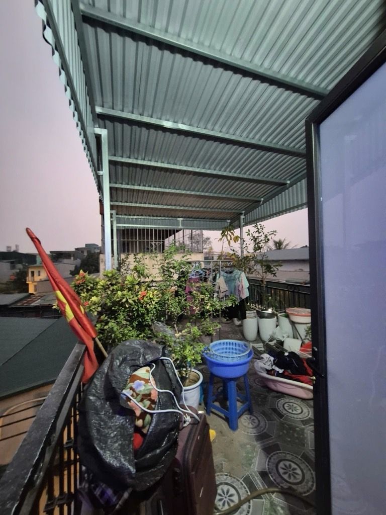 Bán nhà Định Công Hạ - diện tích 52.5m2 3 tầng - Nhà mặt ngõ thông, giá 4,8 tỷ