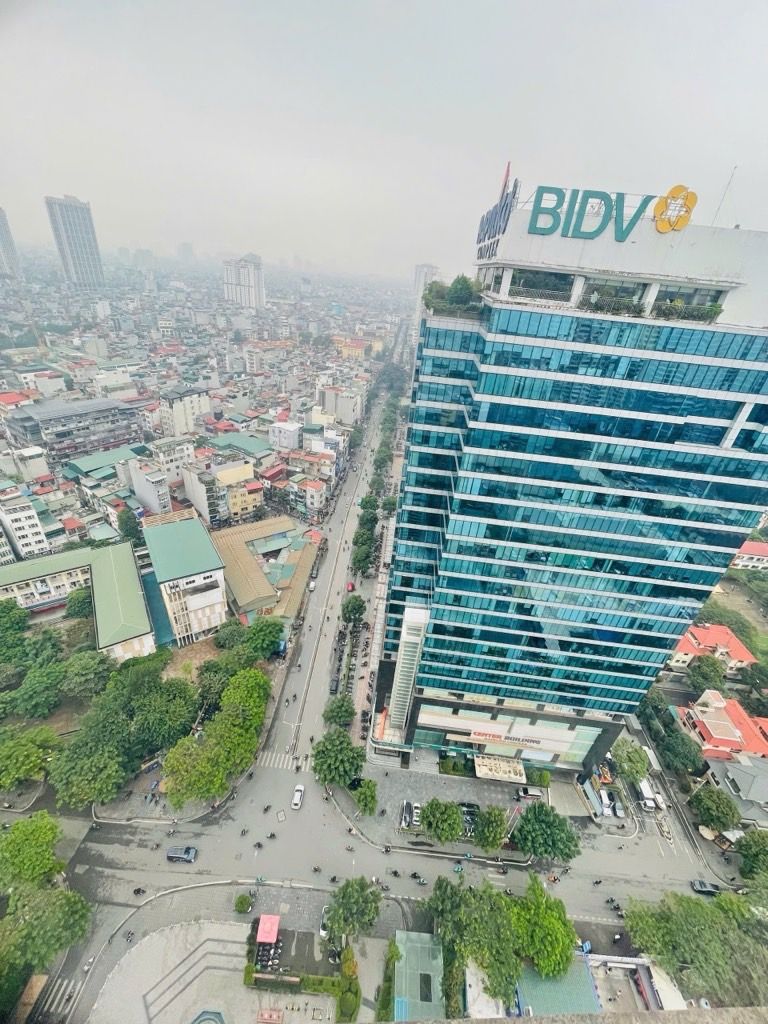 Bán nhà Nguỵ Như Kon Tum - diện tích 165m2 23 tầng - Lô góc 3 thoáng - giá 18,3 tỷ