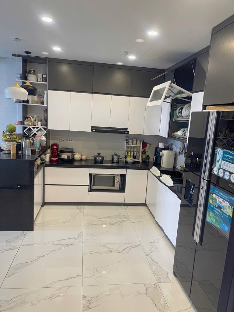 Bán nhà Nguỵ Như Kon Tum - diện tích 165m2 23 tầng - Lô góc 3 thoáng - giá 18,3 tỷ