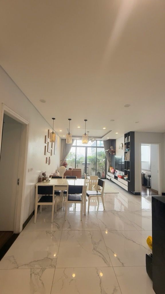 Bán nhà Nguỵ Như Kon Tum - diện tích 165m2 23 tầng - Lô góc 3 thoáng - giá 18,3 tỷ