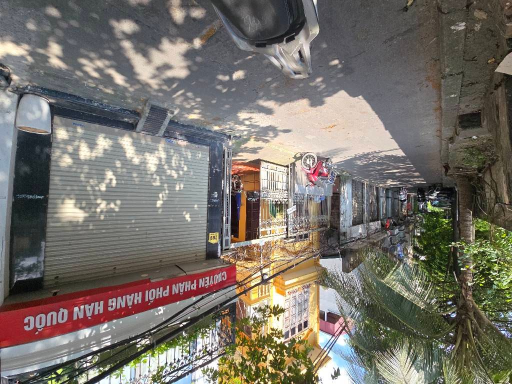 Bán nhà Nguyễn Khoái - diện tích 30.5m2 5 tầng - Mặt phố, Gara oto, vừa ở vừa kinh doanh - giá 11,6 tỷ