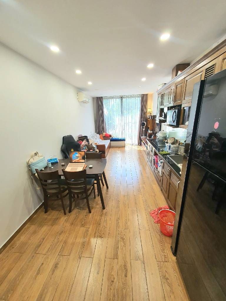 Bán nhà Nguyễn Khoái - diện tích 30.5m2 5 tầng - Mặt phố, Gara oto, vừa ở vừa kinh doanh - giá 11,6 tỷ