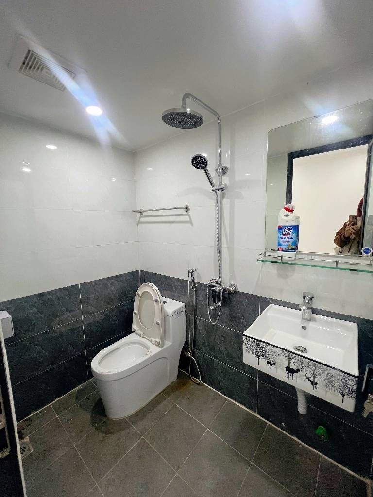 Bán nhà Vĩnh Hưng - diện tích 41.8m2 2 tầng - Nhà đẹp mới tinh - giá 2,38 tỷ