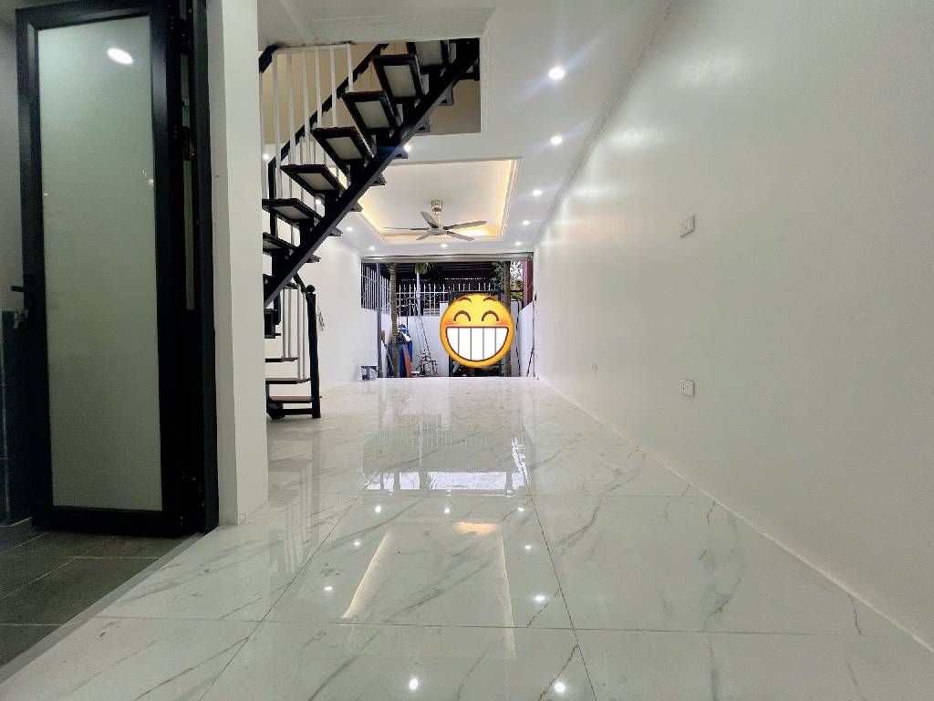 Bán nhà Vĩnh Hưng - diện tích 41.8m2 2 tầng - Nhà đẹp mới tinh - giá 2,38 tỷ